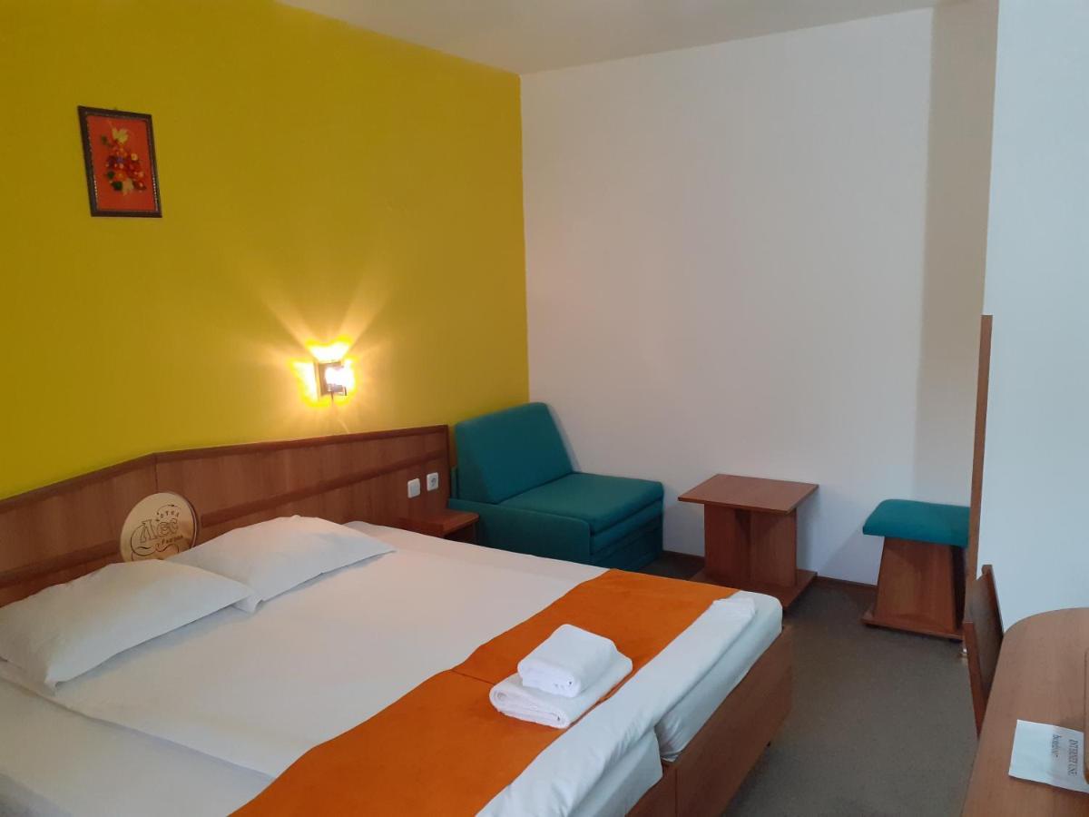 Hotel Les Razgrad Exteriér fotografie