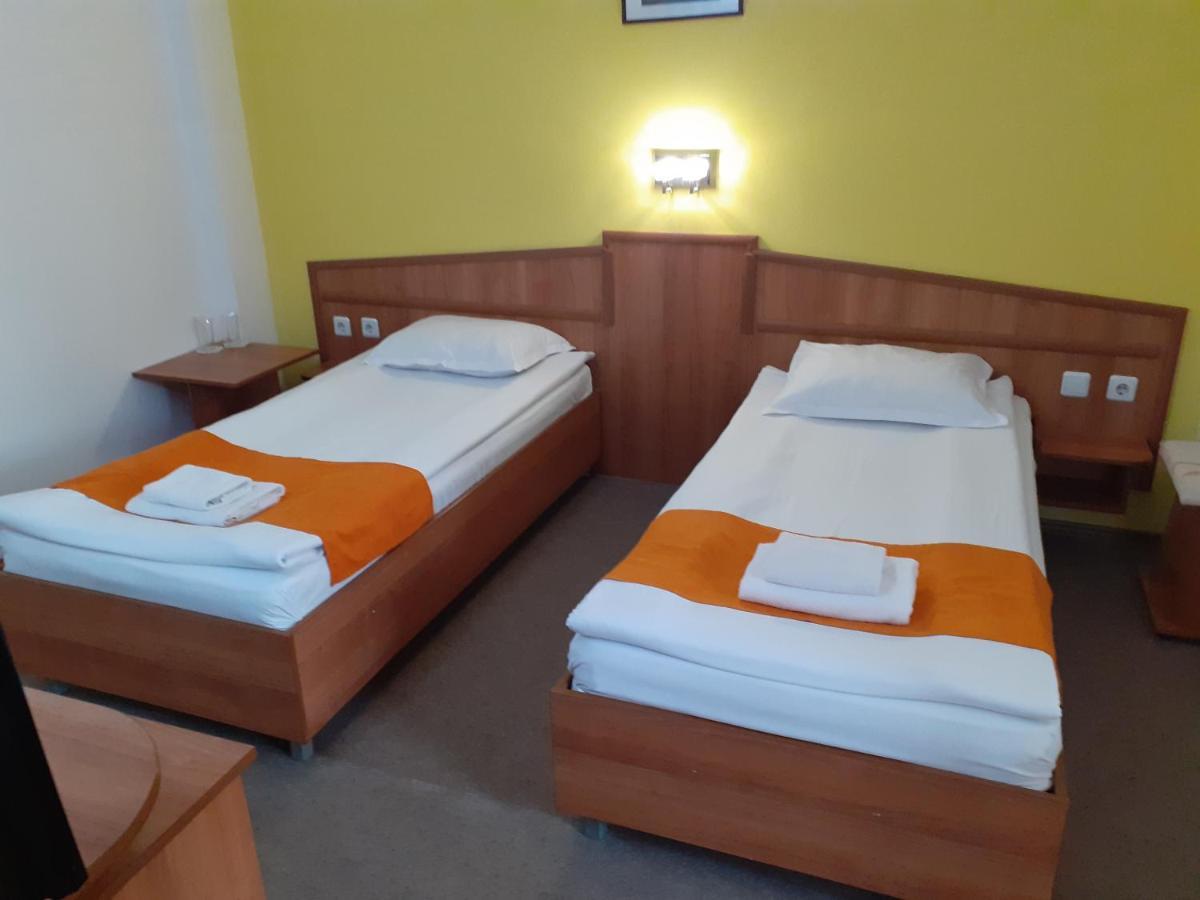 Hotel Les Razgrad Exteriér fotografie